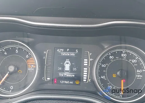 2019 Jeep Cherokee Latitude 4X4 из США, поврежденный, VIN 1C4PJMCB8KD167203